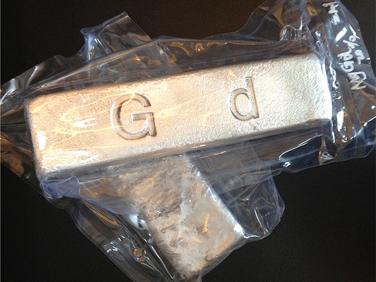 Metalin Özelliklerini Ayarlamak İçin MgGd10 Magnezyum Gadolinyum Alaşımlı Külçe