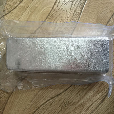 Alüminyum Zenk AlZn Master Alloy 5-20% Zn İçeriği Tahıl Rafine için Ingot