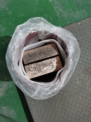 Alüminyum Bakır AlCu Ana Alaşım 10-50% Cu İçeriği Tahıl Rafine için Ingot