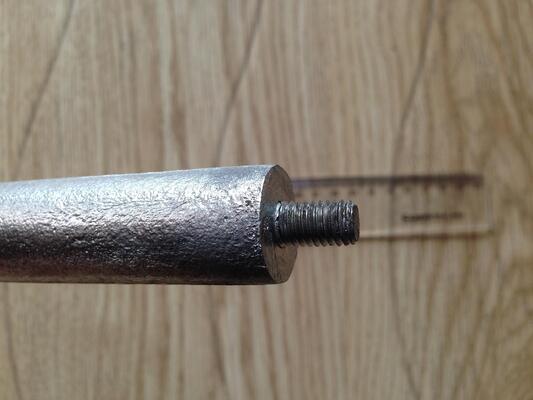 Yüksek Darbe Direnci Magnezyum Anot Çubukları Çelik Tapalı veya Tapasız Çubuklar Dayanıklı Korozyon Önleme Çözümleri