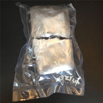 Hassas Tablet Dozajlama ile Yüksek Süneklik Yapısal Dökümler için MgZr25 Magnezyum Zirkonyum %25 Ana Alaşım Tablet