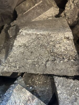 Alüminyum Niobium AlNb60% Ana Alaşım 60% Nb İçeriği Tahıl Rafine için Ingot