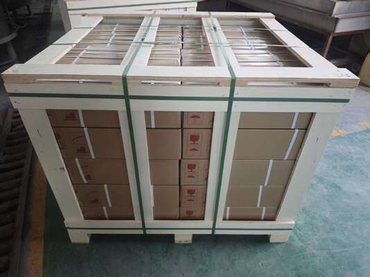 Basınçsız Sinterlenmiş Silisyum Karbür Tek Eğimli Balistik Plaka 250x300mm NIJ Seviye III+ Çoklu Atış Zırh Eki