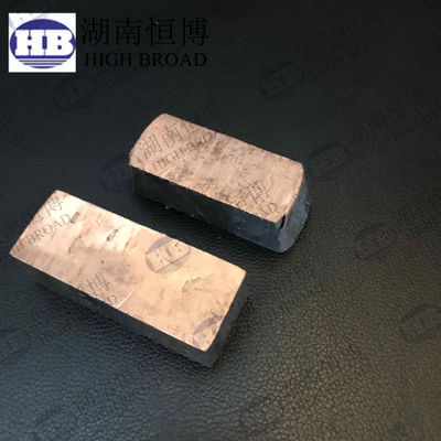 Yüksek saflıklı alüminyum tanesi rafine için 14,0-16,0% manganez içeriği olan CuMn15 Mangan Master Alloy