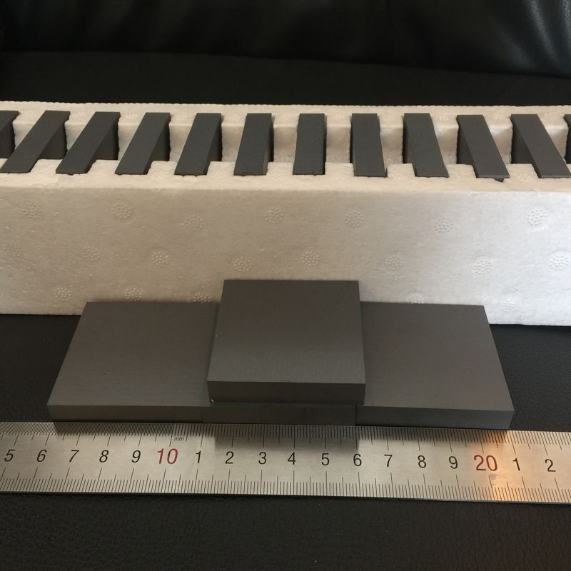 250x300mm Boyutlarında NIJ Seviye IV Koruma İçin Basınçsız Sinterlenmiş SiC B4C Hibrit Balistik Zırh Plakası