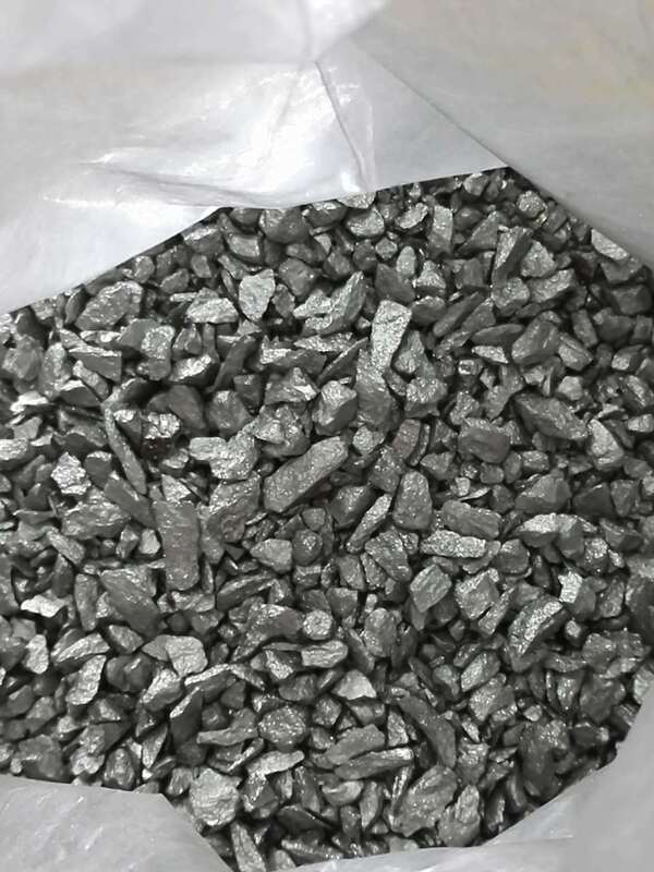 Alüminyum Tungsten AlW Master Alloy 5-20% W İçeriği Tahıl Rafine için Ingot